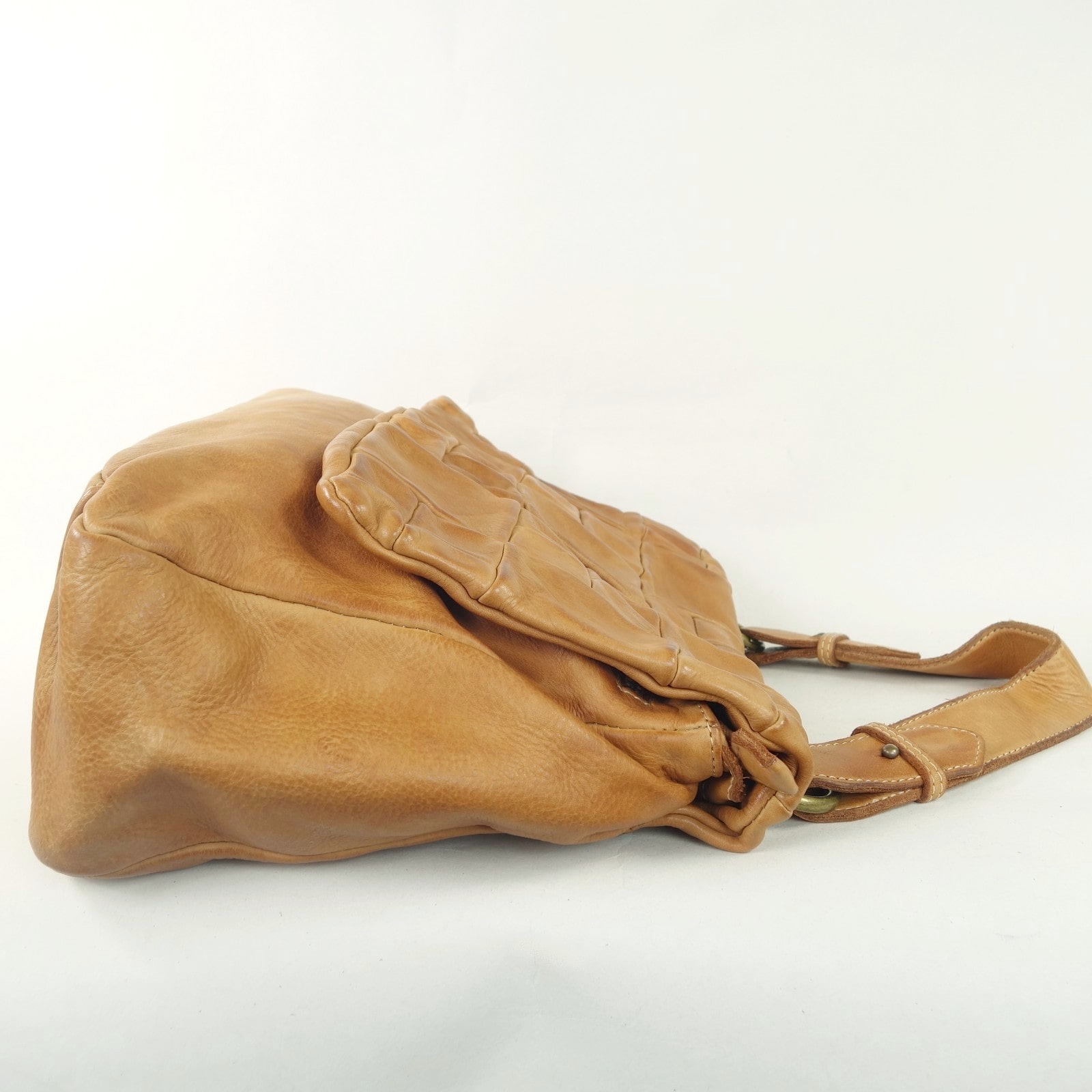 Collection Esprit Cuir Sac Besace ISABELLA besace cuir naturel trapèze