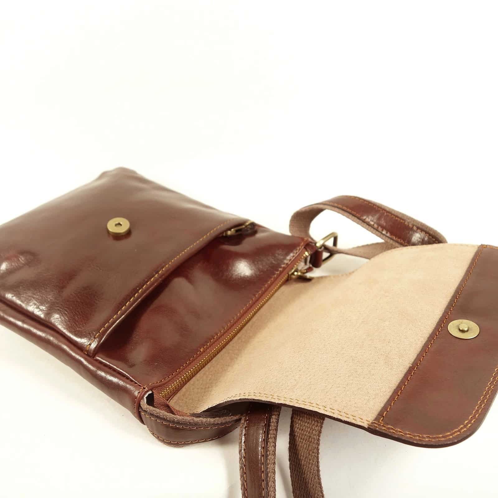 Collection Esprit Cuir MILAN sac bandoulière marron cuir