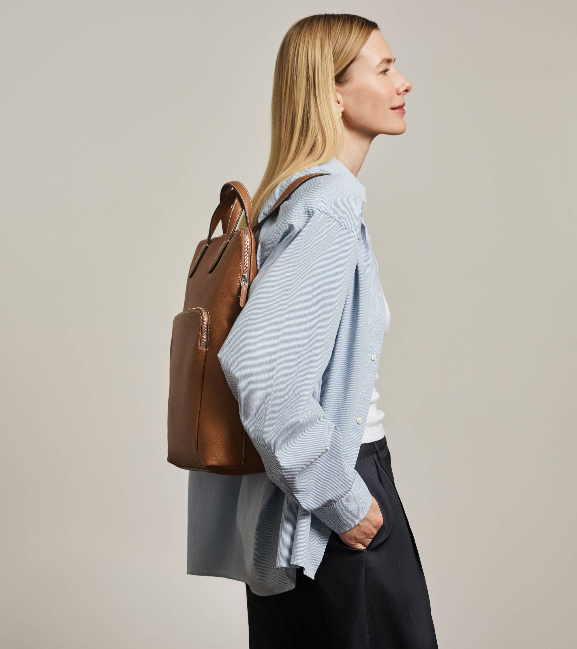 Le Tanneur Sophie sac à dos cuir grainé marron 16"