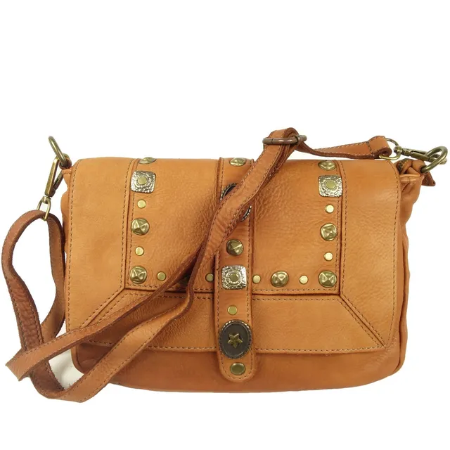 Collection Esprit Cuir Aria Besace Cuir Naturel Breloques