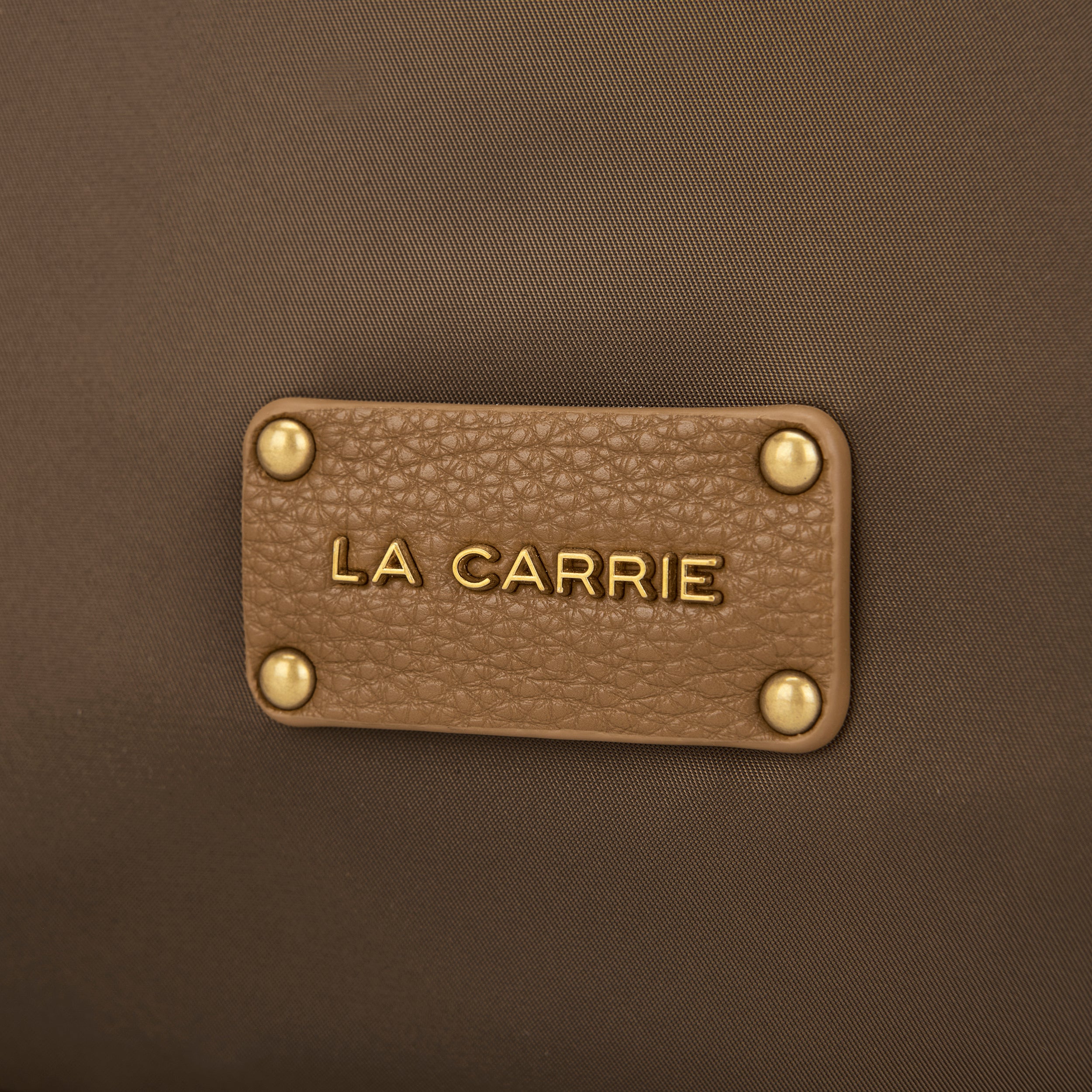 La Carrie Dark Wave sac épaule nylon marron 31x11x21cm