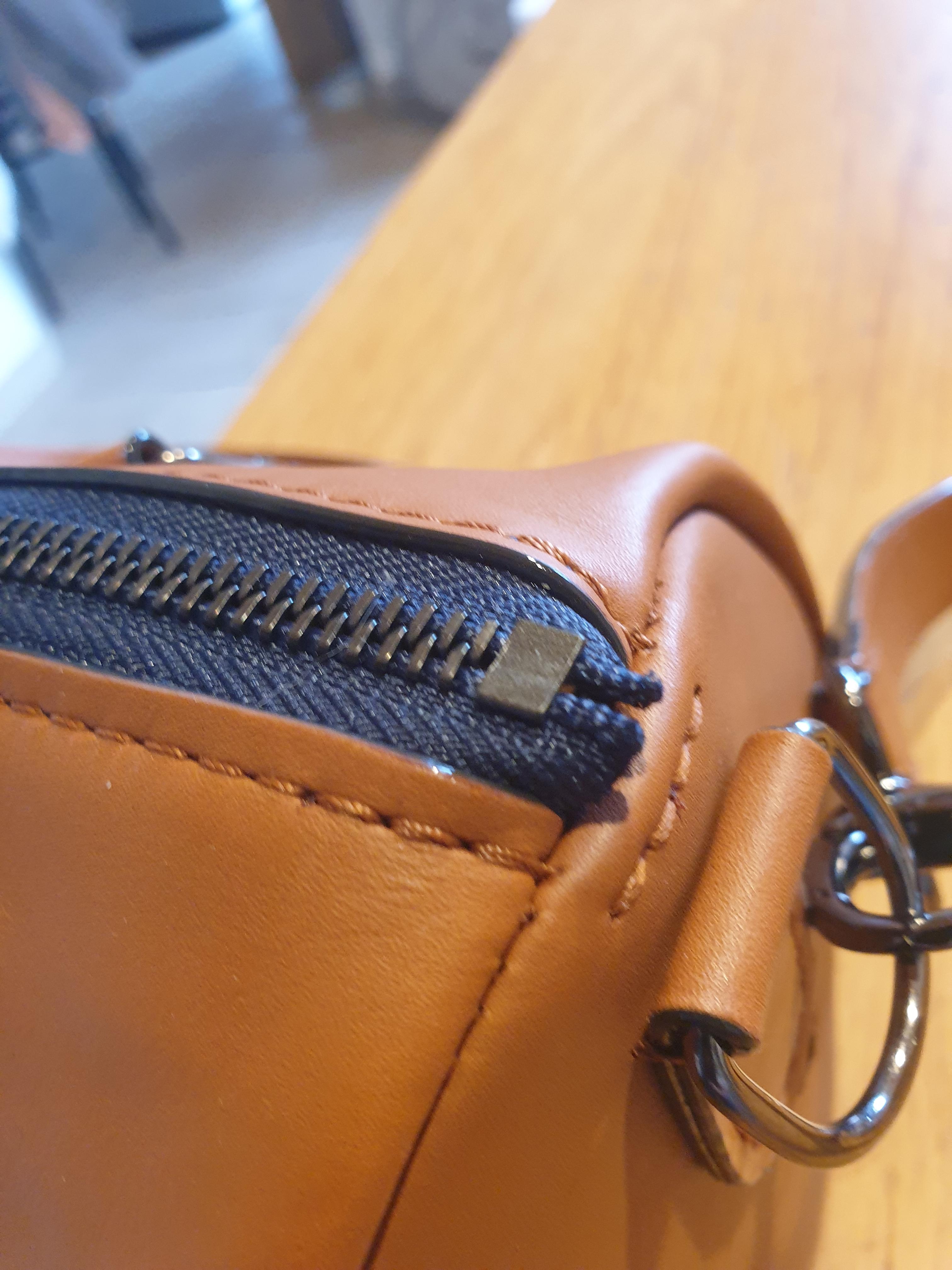 Nodie's Jim cuir camel lisse sac bowling camel