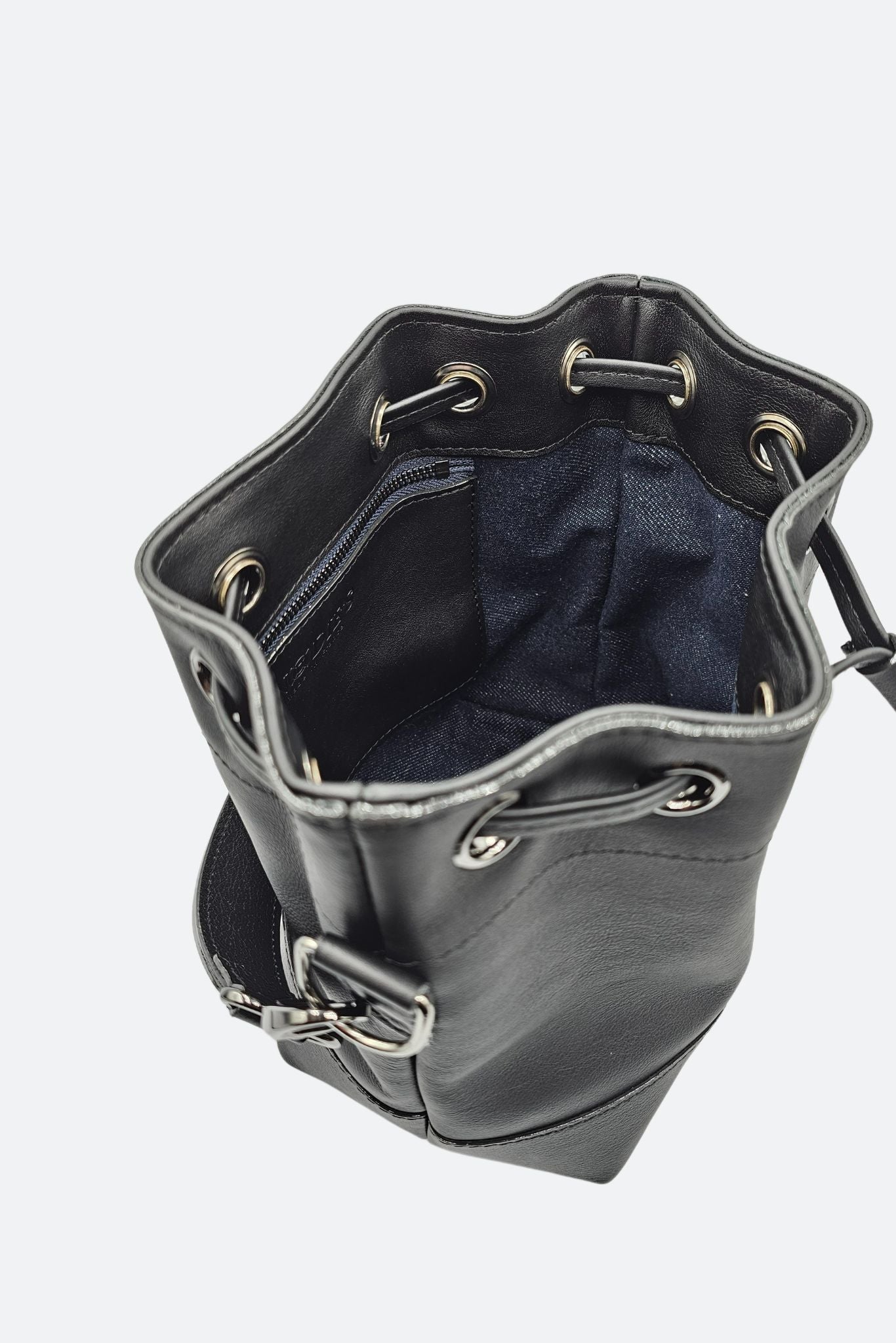 Nodie's Tommy sac seau cuir noir lisse cordon