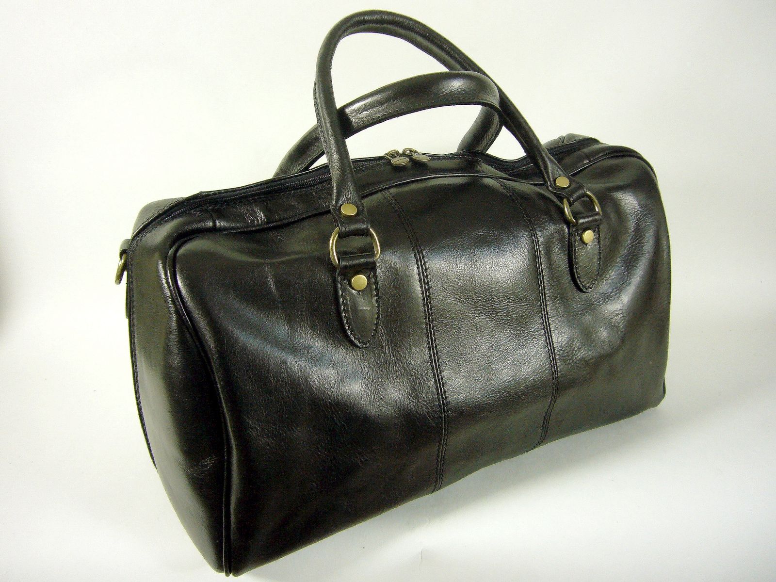 Collection Esprit Cuir VIENNA sac de voyage noir cuir