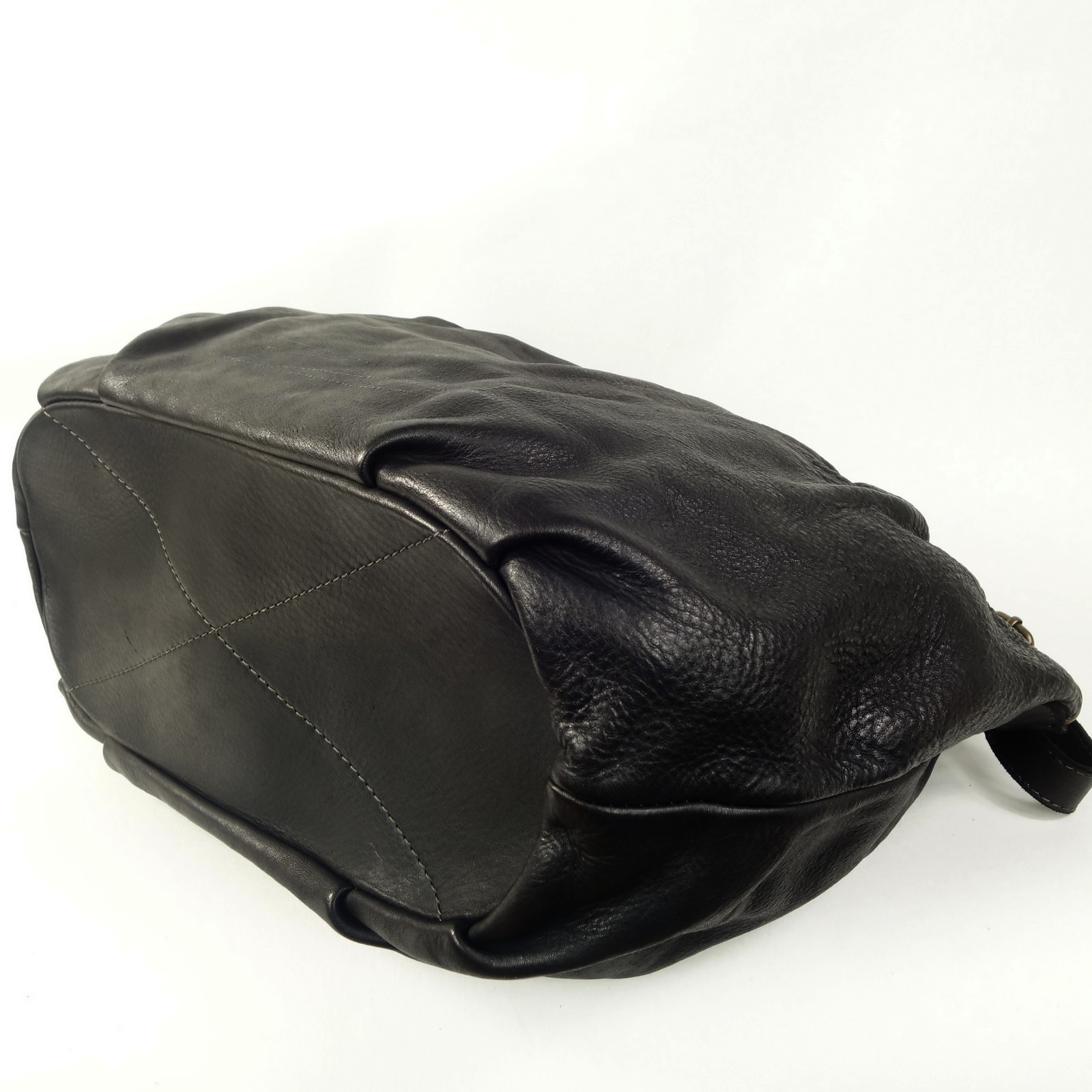 Collection Esprit Cuir MANUELA grand sac cuir noir