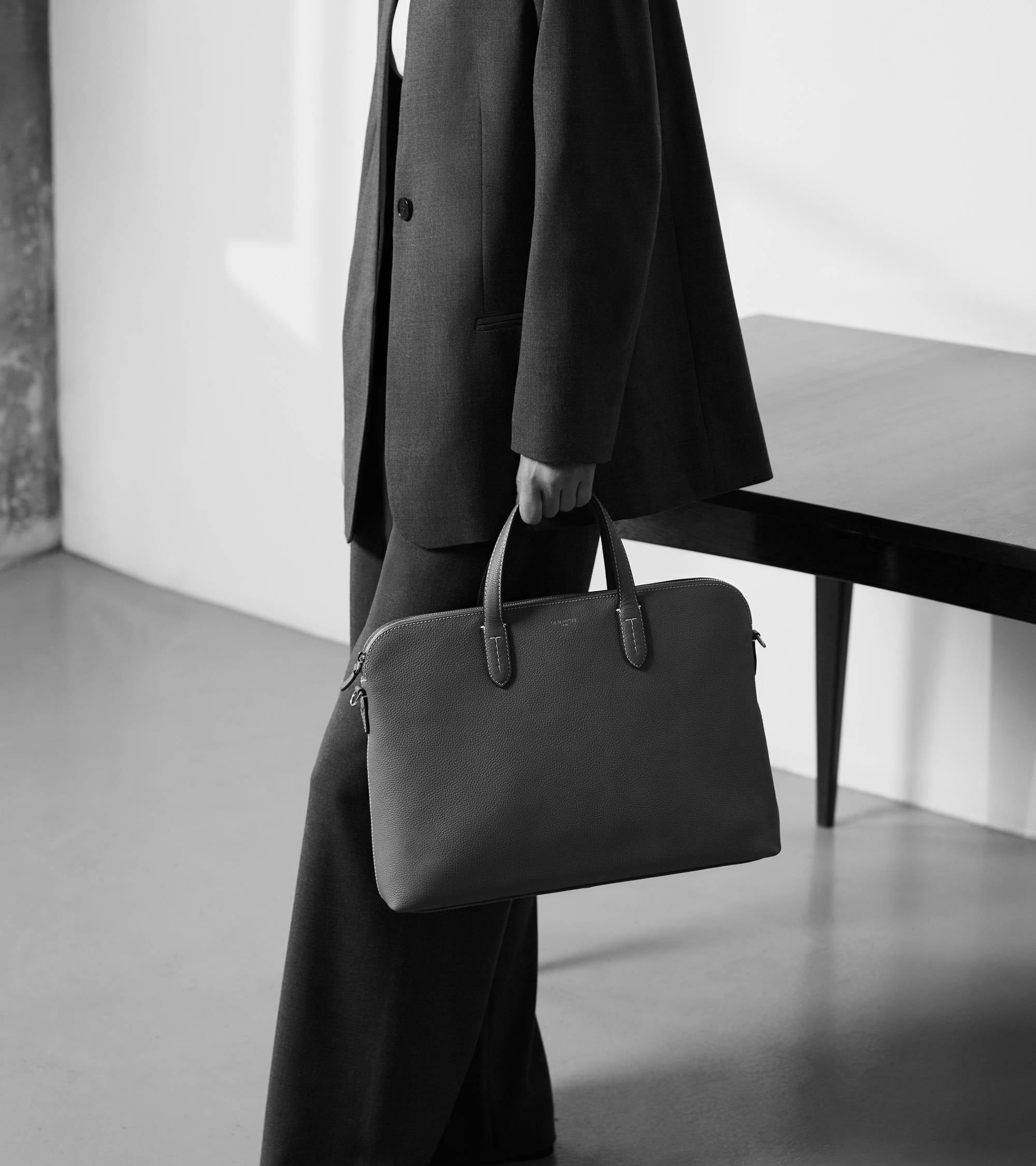 Le Tanneur Sophie porte-documents cuir 15 pouces noir