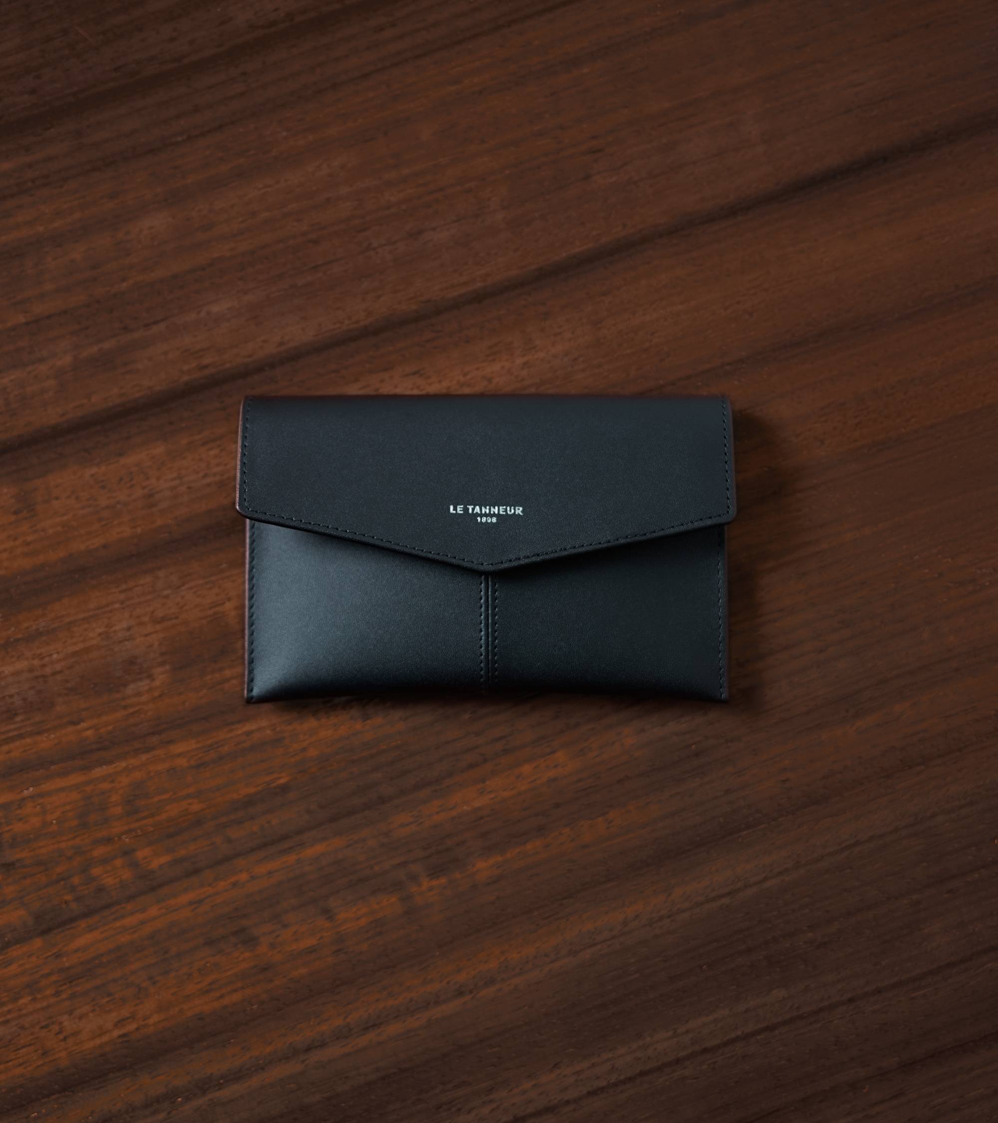 Le Tanneur Charlotte Pochette Enveloppe Cuir Lisse Noir Moyen