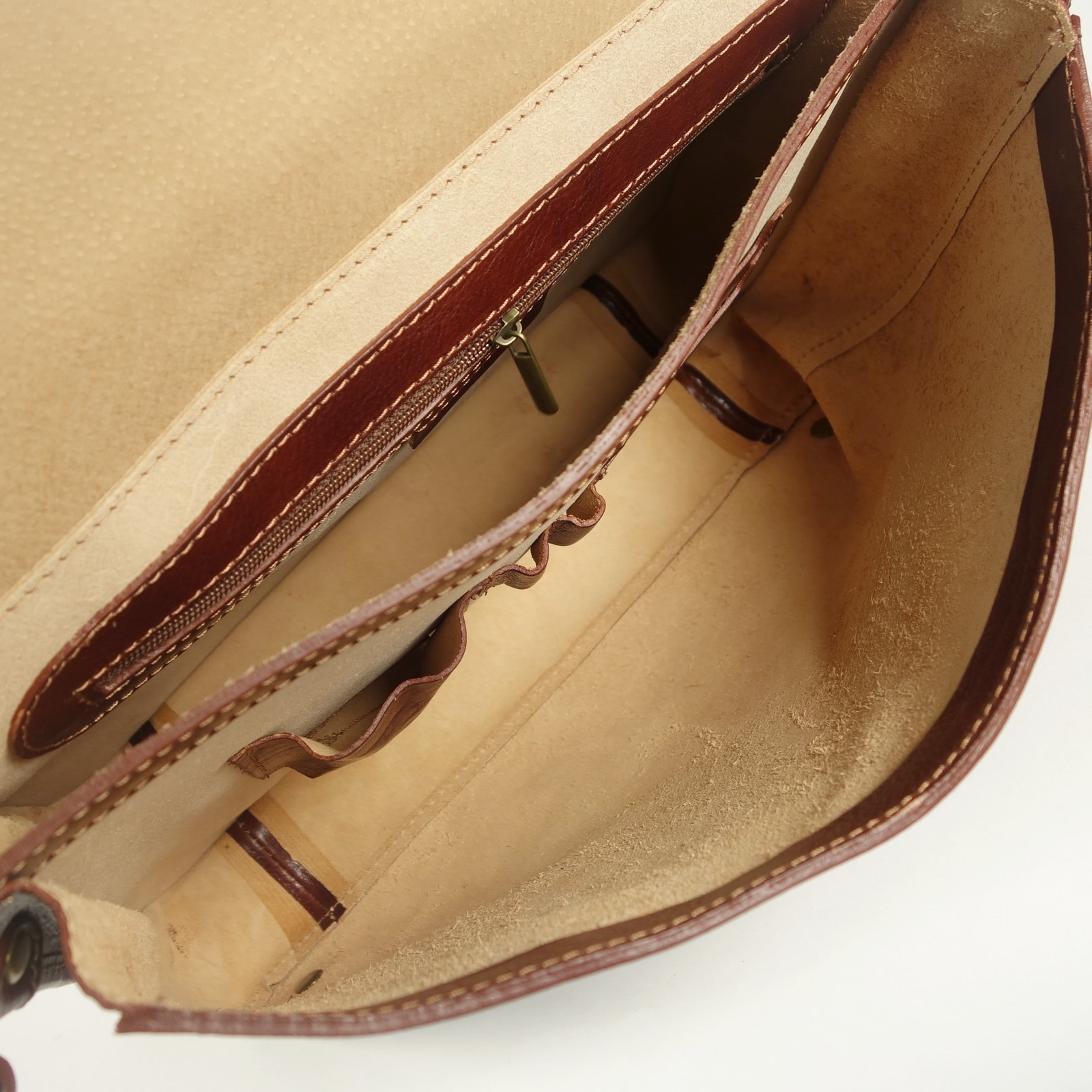Collection Esprit Cuir FIRENZE sac bandoulière cuir marron A4
