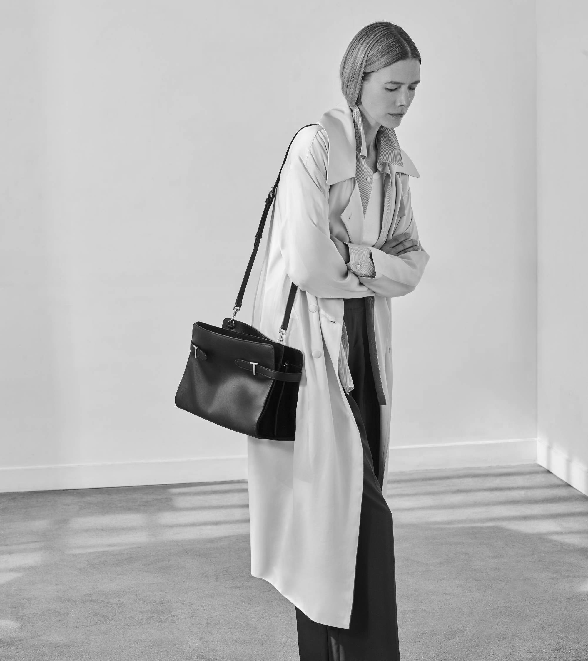 Le Tanneur Emie sac épaule cuir bleu acier grand modèle