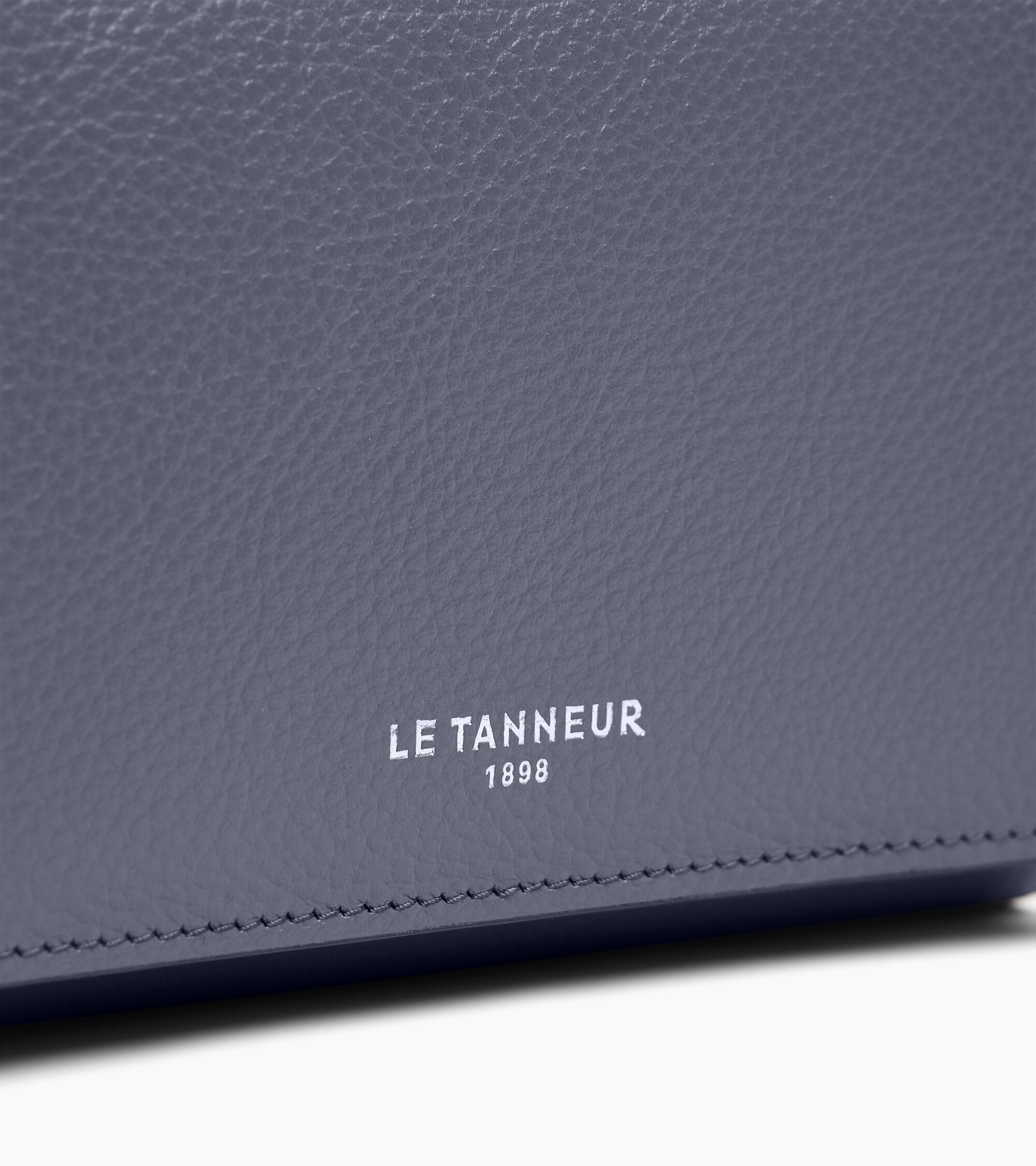 Le Tanneur Louison portefeuille moyen rabat cuir grainé bleu