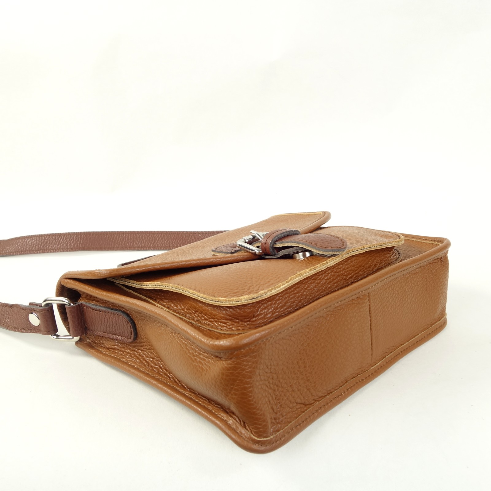 Collection Esprit Cuir Mia sacoche cuir naturel vintage