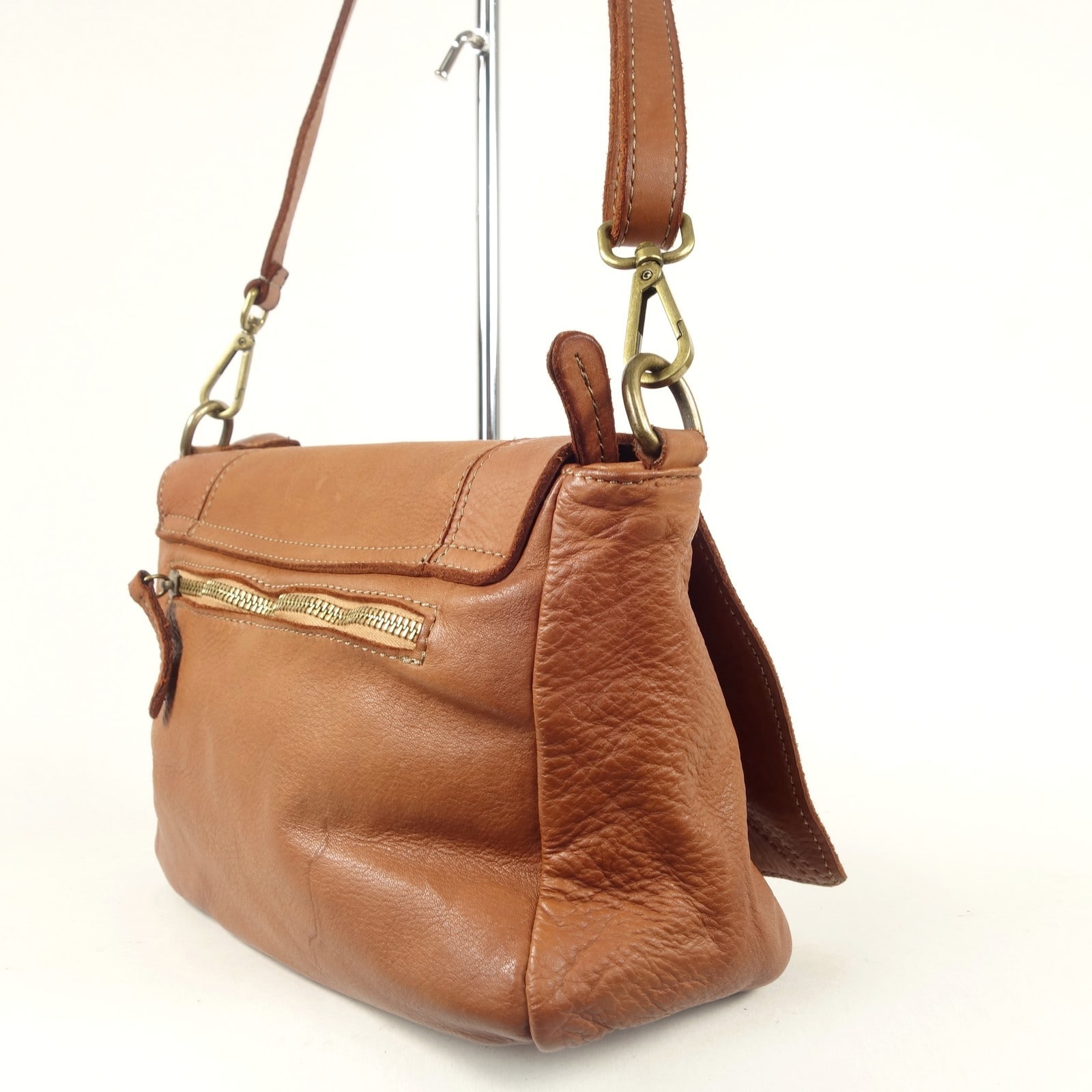 Collection Esprit Cuir ARIANA sac bandoulière naturel cuir