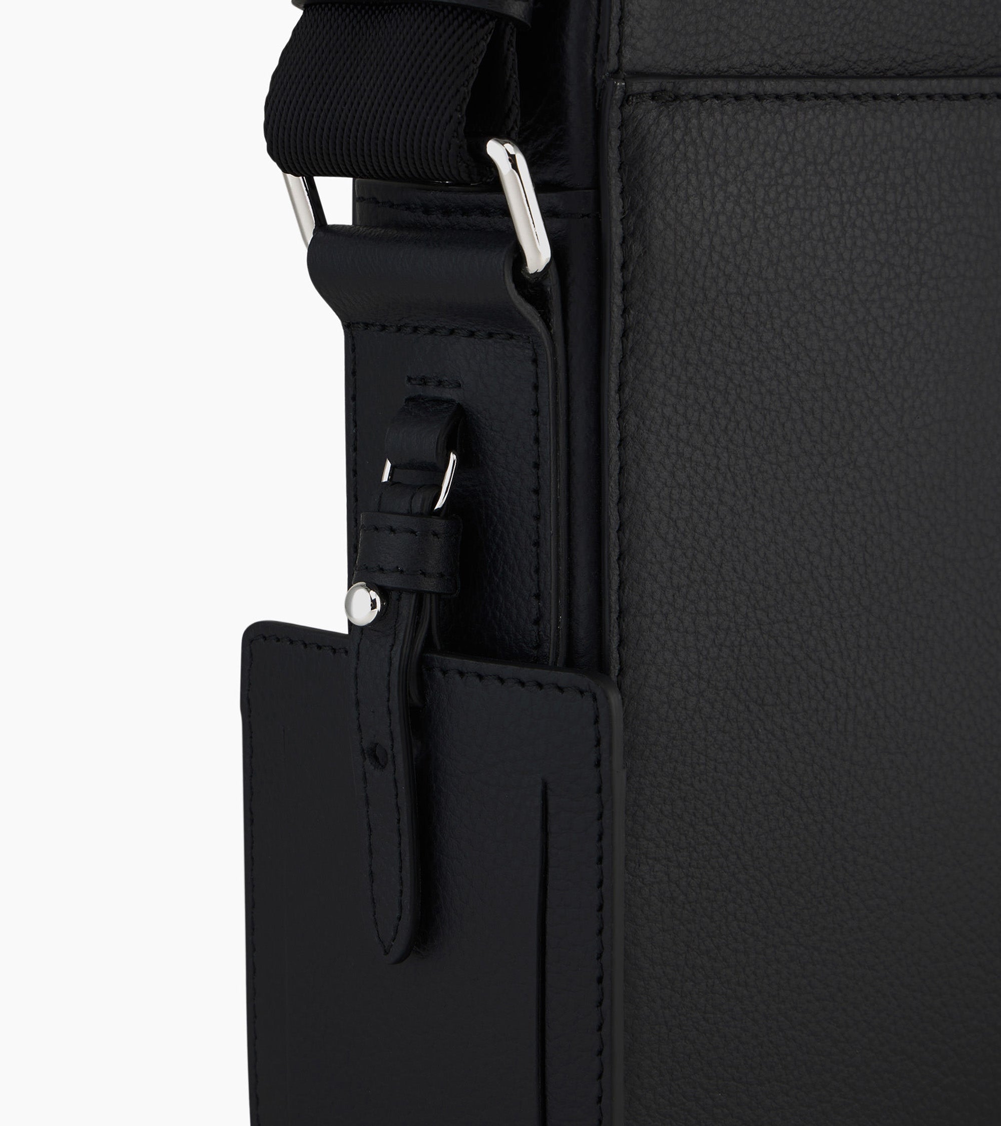 Le Tanneur Emile petite sacoche zippée cuir noir Black