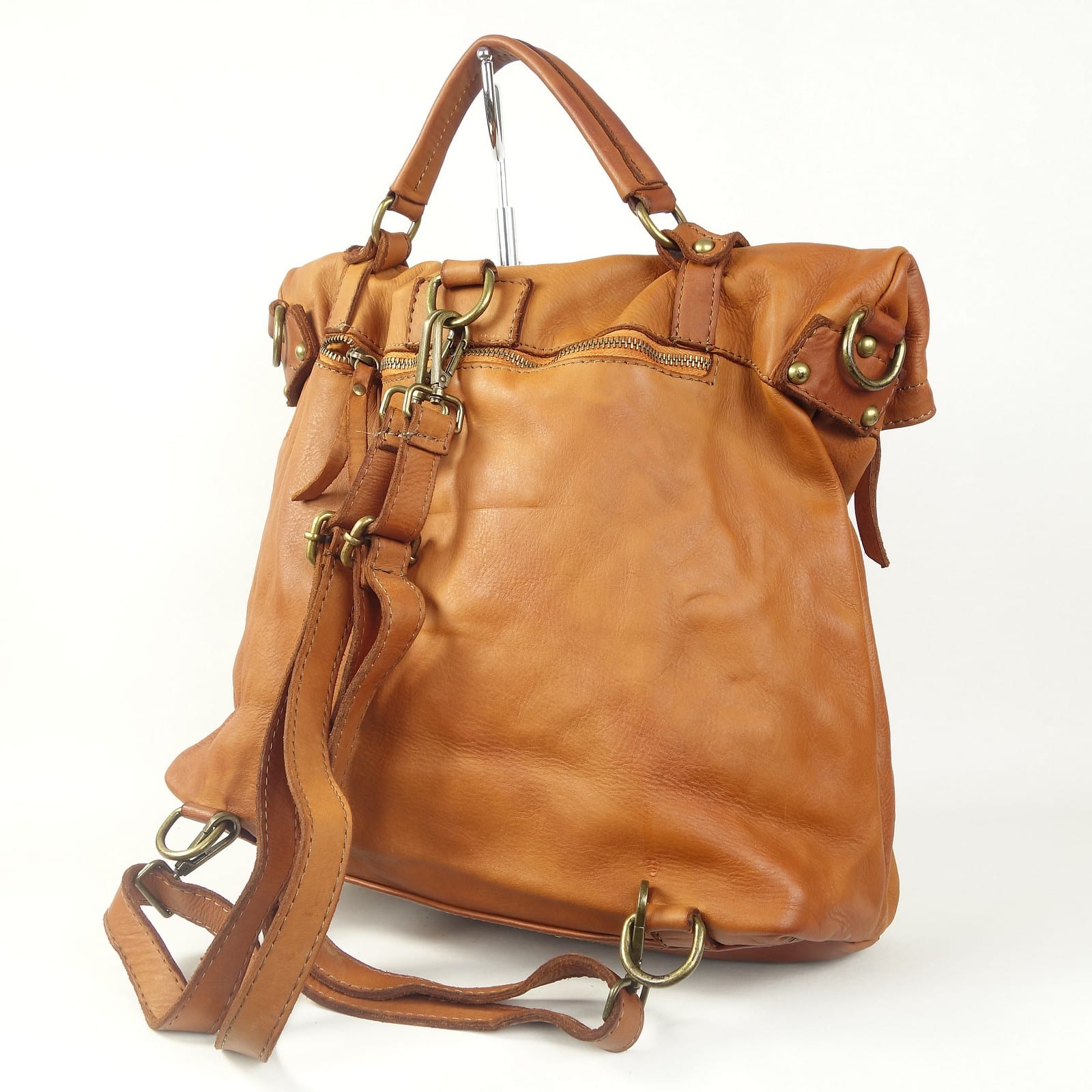 Collection Esprit Cuir Basile Sac à Dos Cuir Camel PC 15 Pouces