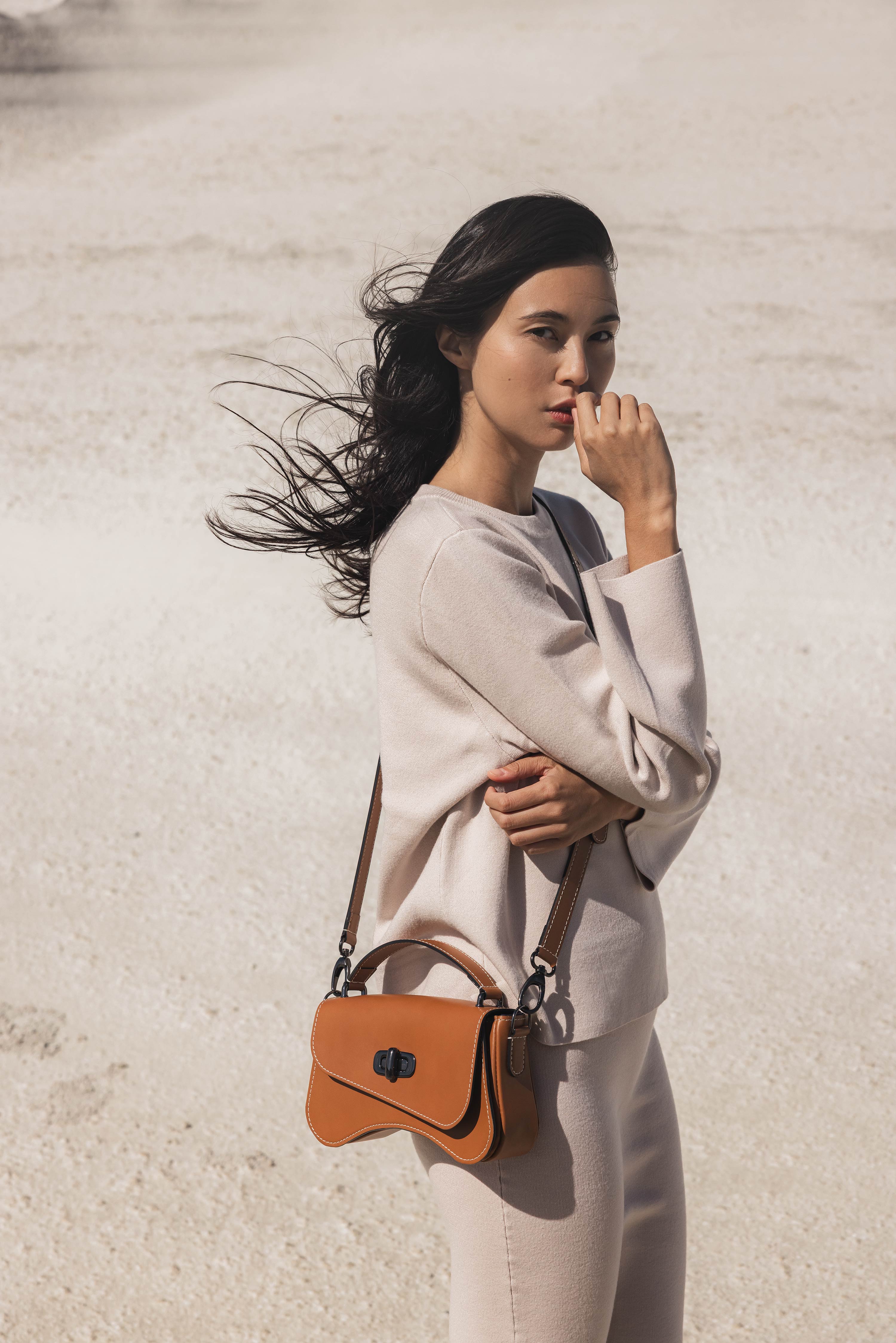 Nodie's L'iconique sac baguette cuir camel lisse