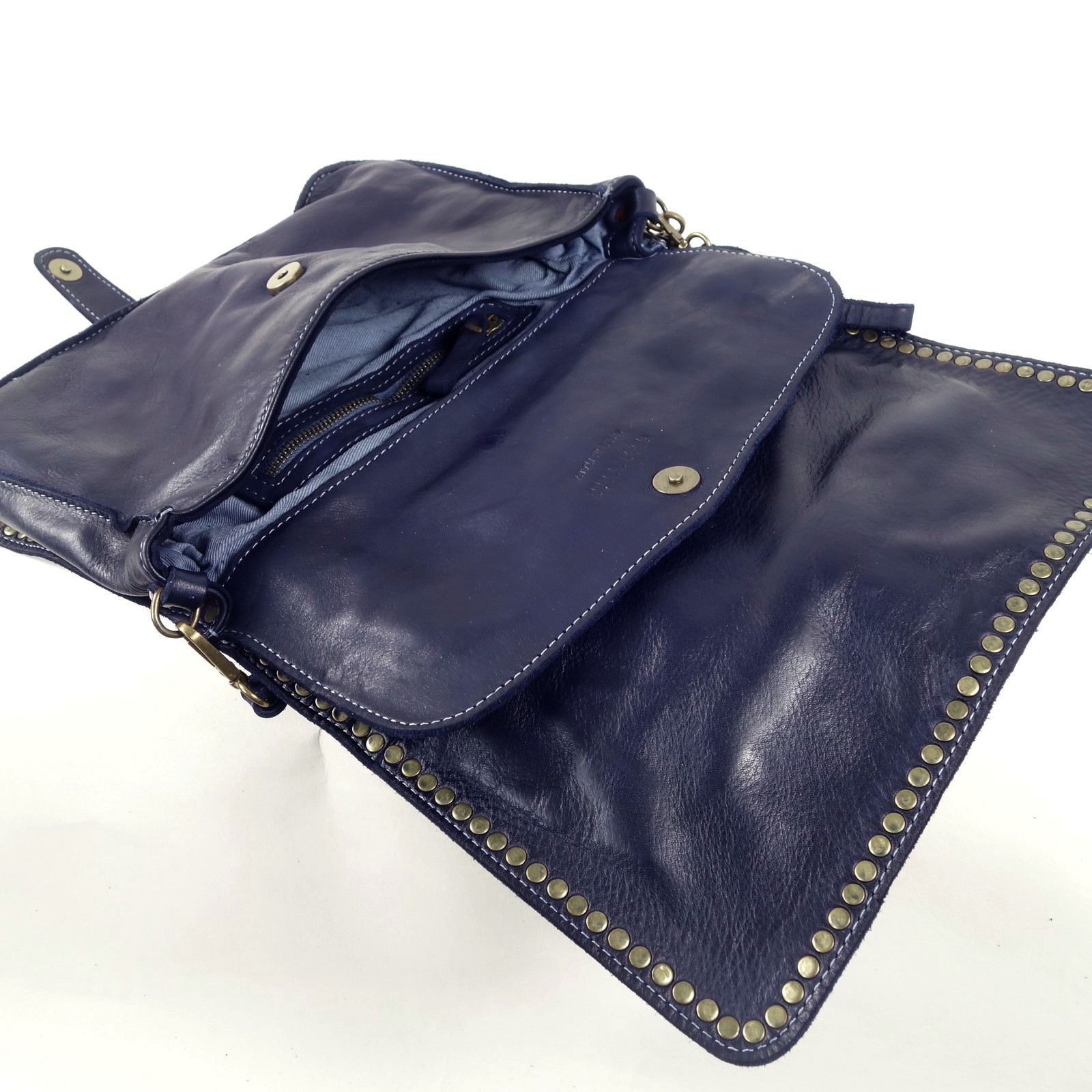 Collection Esprit Cuir Gena pochette bandoulière bleu cuir clouté