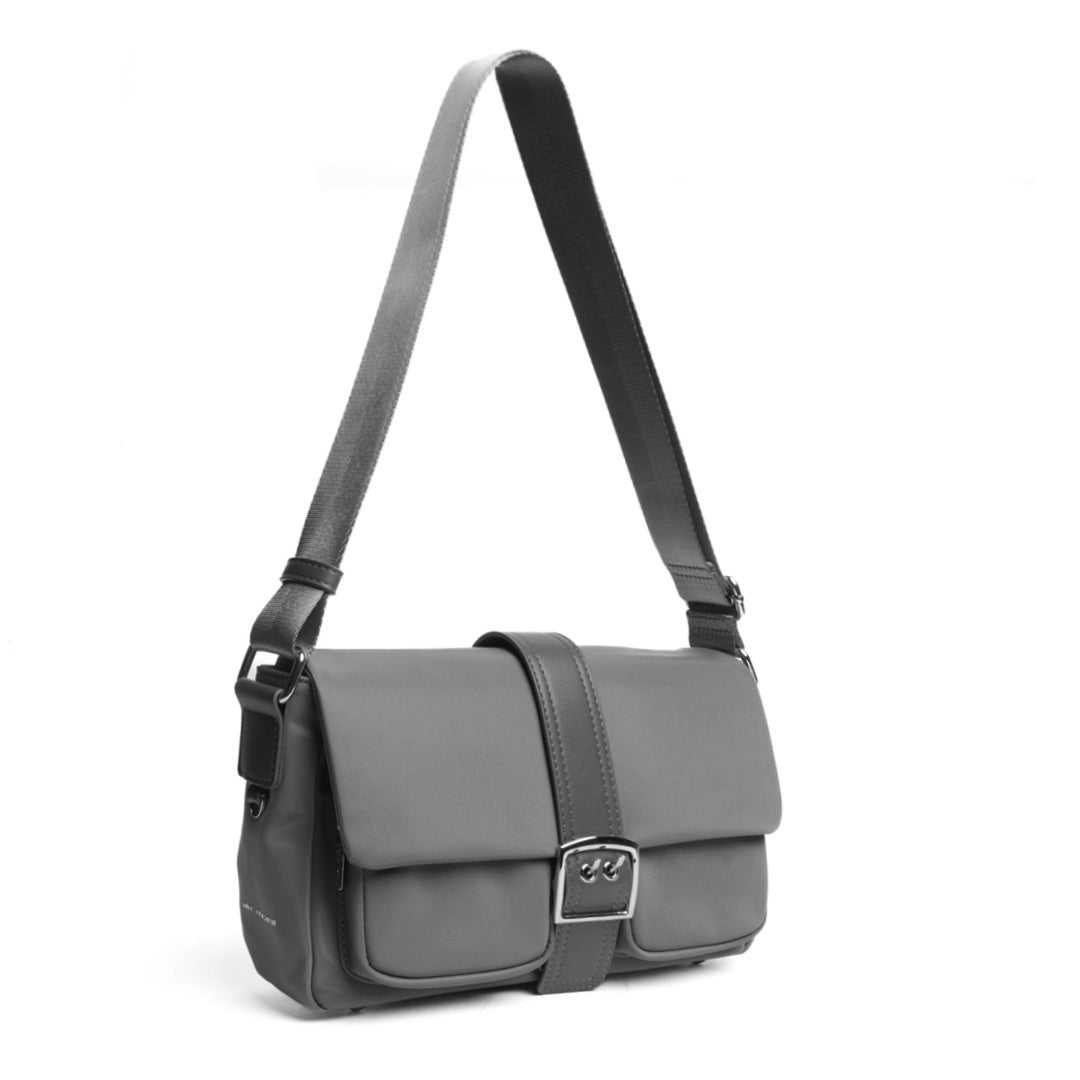 Mac Alyster Studio City Sac à rabat nylon Noir léger 29 cm